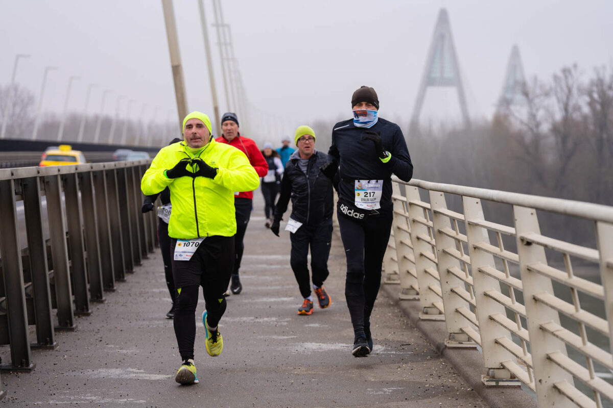 Havas táj, forró kihívás: A 10. Powerade Zúzmara Félmaratonnal indítja a 2026-os futóévet a Budapest Sportiroda