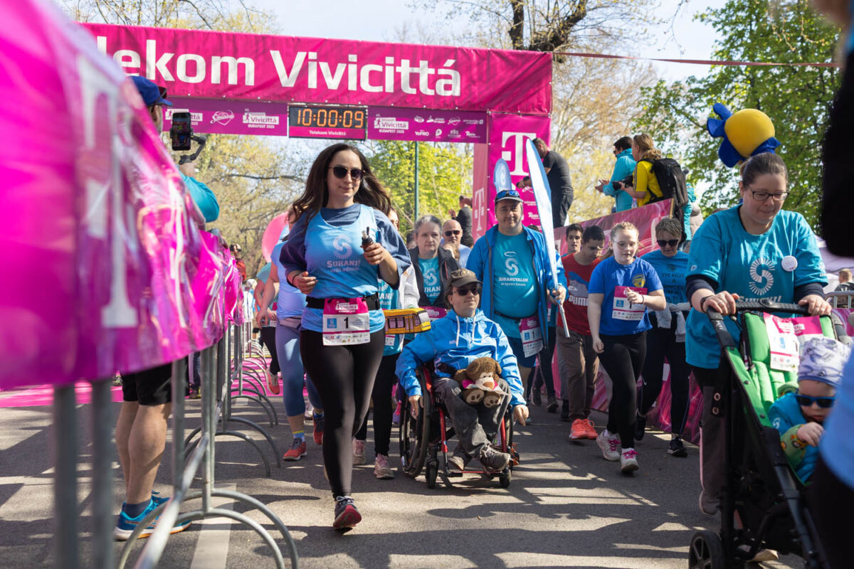 15 milliós adománycél és kétezernél is több jótékony futó a 41. Telekom Vivicittán