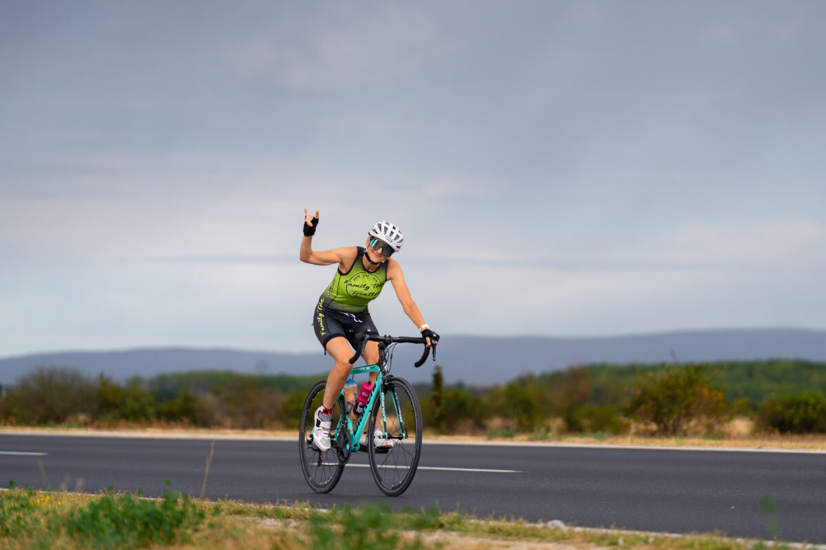 Közel 1000 versenyző, extrém időjárás és felejthetetlen teljesítmények a Balatonman Fűzfő Triatlon Fesztiválon
