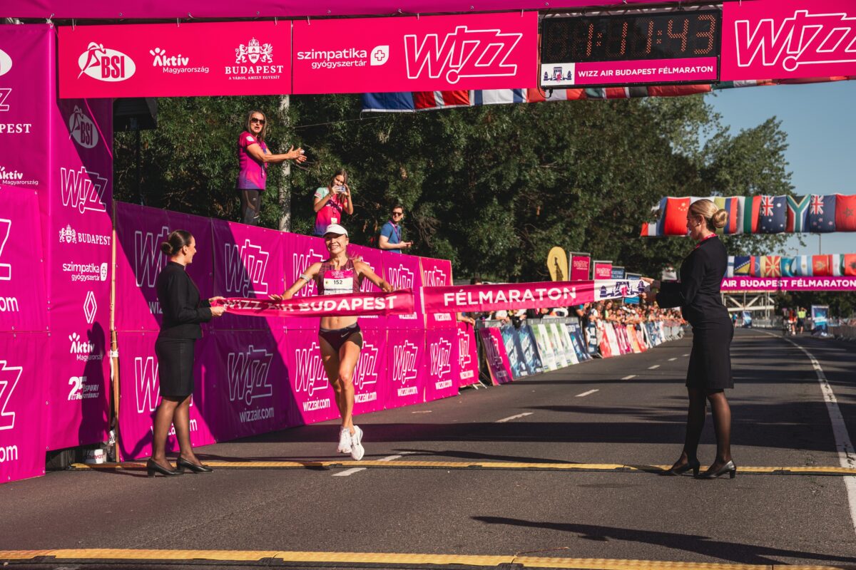 A legjobb magyar futókkal, köztük az Eb-ezüstérmes Vindics-Tóth Lilivel futhatnak a 41. Wizz Air Budapest Félmaraton nevezői